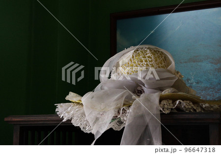 何かにつけての祝い事、オシャレして心踊ってしまいます 何かにつけての祝い事、オシャレして心踊ってしまいます 96647318