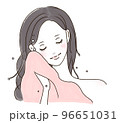 顔と髪の毛を拭く女性 96651031