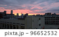 夕日と町 96652532