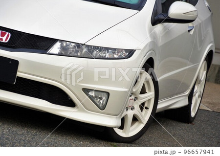 自動車イメージ　3代目ホンダシビック3ドア タイプRのフロントマスク 96657941