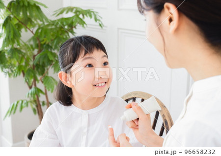 親子　ビューティー　スキンケア 96658232