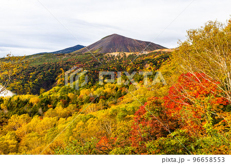 【福島県･磐梯吾妻スカイライン】紅葉の名所、天狗の庭　10月 96658553