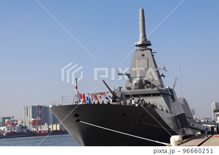 護衛艦もがみ 96660251