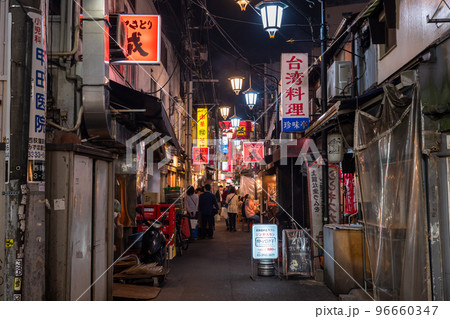 《東京都》西荻窪・飲み屋街 96660347
