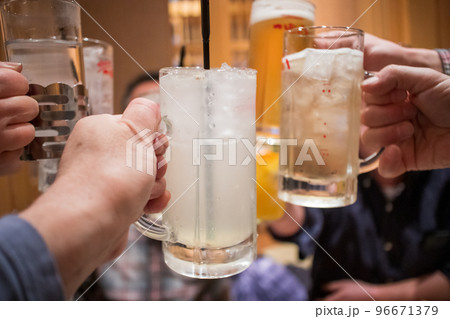 乾杯 乾杯 96671379