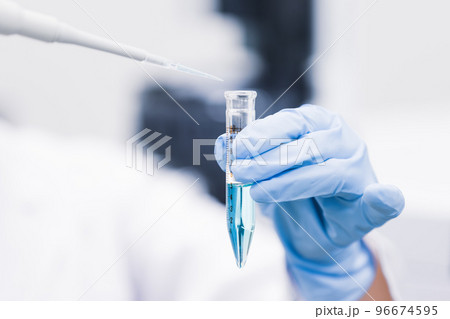 研究室 開発 実験室 臨床検査 バイオテクノロジー 新薬 研究室 開発 実験室 臨床検査 バイオテクノロジー 新薬 96674595