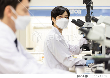 研究室 開発 実験室 臨床検査 バイオテクノロジー 新薬 研究室 開発 実験室 臨床検査 バイオテクノロジー 新薬 96674720
