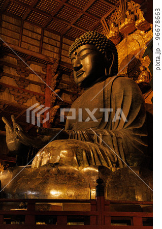 東大寺大仏 96678663