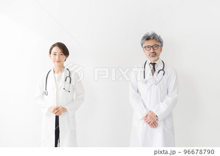 医療従事者のポートレート 96678790