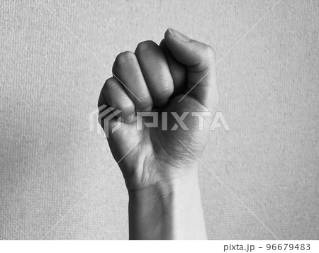 拳 暴力 イメージ 拳 暴力 イメージ 96679483