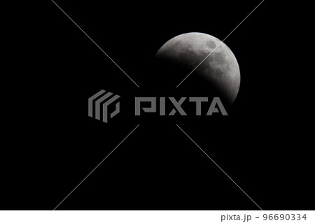 2022年皆既月食 96690334