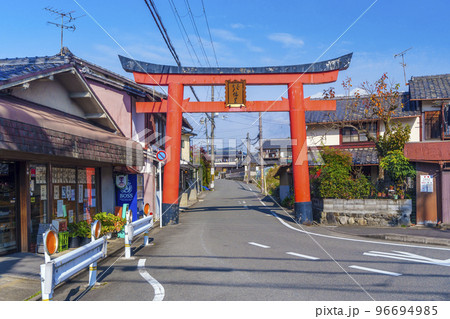 三宅八幡宮 参道鳥居 三宅八幡宮 参道鳥居 96694985