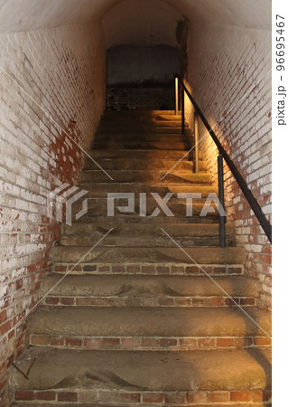 第三砲台跡の内部(友ヶ島) 第三砲台跡の内部(友ヶ島) 96695467
