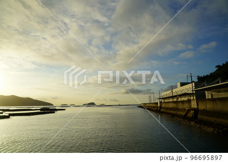 風景 空 海 赤穂市坂越 風景 空 海 赤穂市坂越 96695897