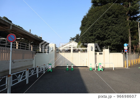 原宿駅 宮廷ホーム 原宿駅 宮廷ホーム 96698607