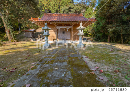 佐々布久神社 拝殿 島根県安来市広瀬町石原 佐々布久神社 拝殿 島根県安来市広瀬町石原 96711680