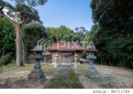 佐々布久神社　拝殿　島根県安来市広瀬町石原 96711789