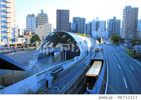【アストラムライン】新白島駅と7000系 96712321