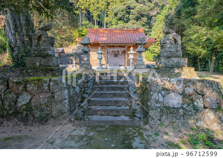佐々布久神社 拝殿 島根県安来市広瀬町石原 佐々布久神社 拝殿 島根県安来市広瀬町石原 96712599