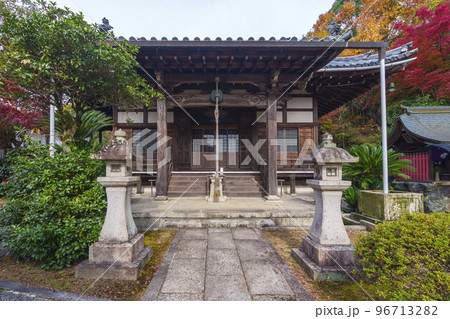 三明院 本堂(京都市左京区上高野) 三明院 本堂(京都市左京区上高野) 96713282