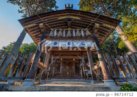 因幡国一宮 宇部神社 拝殿 鳥取県鳥取市国府町宮下 因幡国一宮 宇部神社 拝殿 鳥取県鳥取市国府町宮下 96714712