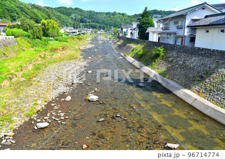 御桐谷橋／鹿曲川より上流方向を望む(長野県佐久市)【2022.8】 96714774