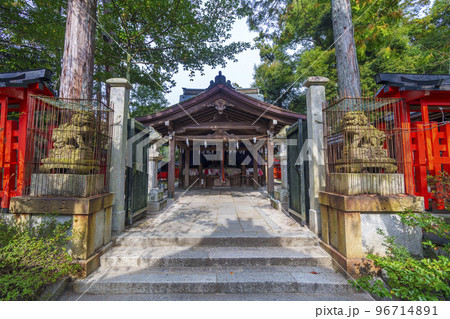 三宅八幡宮　拝殿（京都市左京区上高野） 96714891