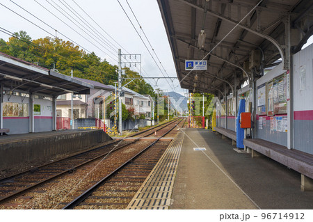 叡山電車 八幡前駅ホーム(京都市左京区上高野) 叡山電車 八幡前駅ホーム(京都市左京区上高野) 96714912