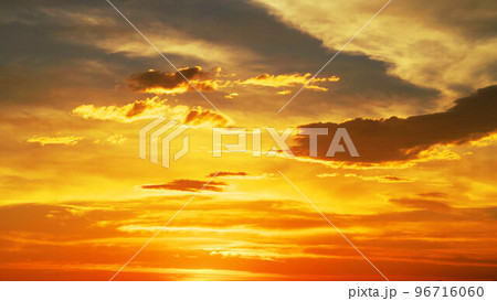 埼玉県川口市の夕焼け空の様々な風景 96716060