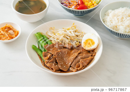 stir-fry Teriyaki Pork with sesame seeds ,mung bean sprouts, boiled egg and rice set stir-fry Teriyaki Pork with sesame seeds ,mung bean sprouts, boiled egg and rice set 96717867