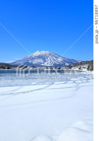 冬の野尻湖 冬の野尻湖 96718897
