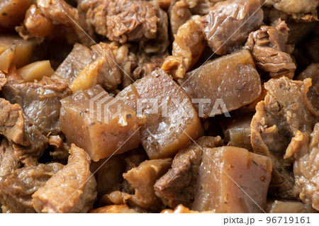 牛すじ煮込み。 牛すじ煮込み。 96719161