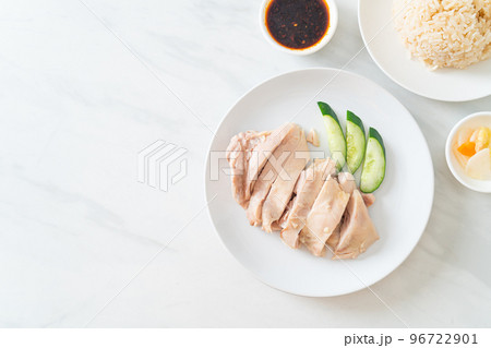 Hainanese chicken rice or rice steamed with chicken soup 96722901