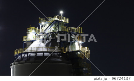 網干なぎさ公園みはらしの丘から見た工場夜景（ダイセル網干工場） 96724137