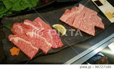 焼肉 96727180
