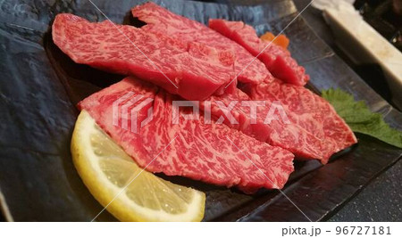 焼肉 96727181