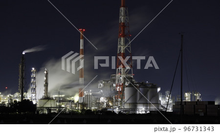 網干ボートパークで撮影した対岸のダイセル網干工場の夜景 網干ボートパークで撮影した対岸のダイセル網干工場の夜景 96731343