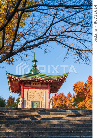 秋の平和公園〈愛知県名古屋市〉 96731614