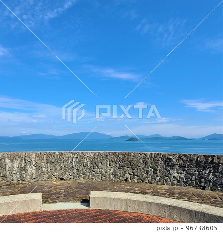 鉈埼望洋回廊（眼前は八代海と雲仙天草国立公園） 96738605