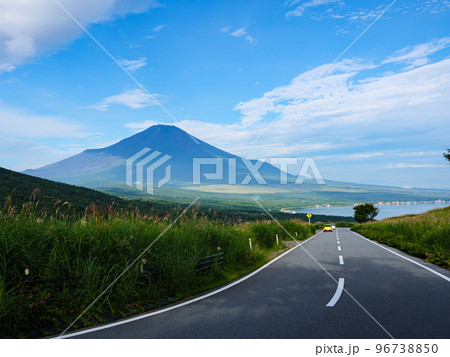 パノラマ台から見た富士山 96738850