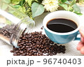 コーヒーとコーヒー豆 96740403