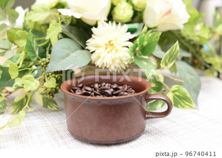 オシャレなコーヒー 96740411