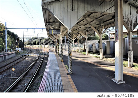浅野駅 鶴見線(海芝浦支線)ホーム 浅野駅 鶴見線(海芝浦支線)ホーム 96741188