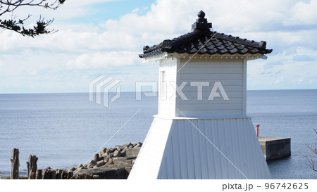 石川県 旧福浦灯台 日本最古の灯台 96742625