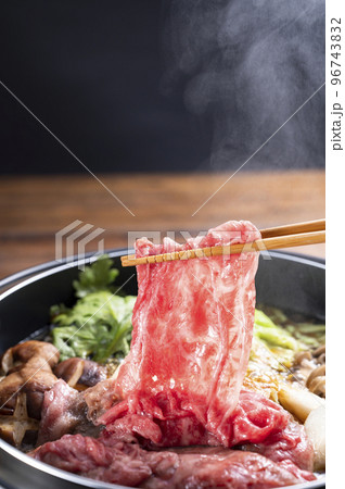 すき焼き 96743832