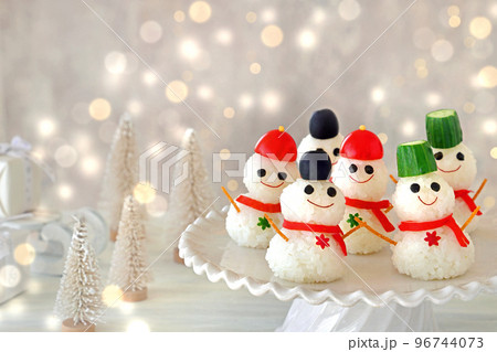 雪だるまおにぎり スノーマンおにぎり　クリスマス 96744073