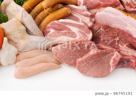 肉の盛り合わせ 96745191