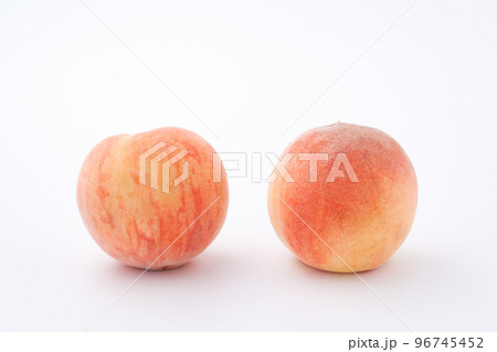 もも　ピーチ 96745452