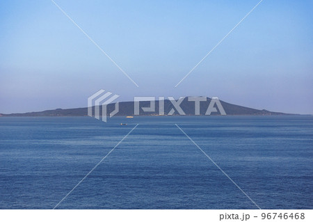 伊豆熱川ハイツから見える伊豆大島 96746468