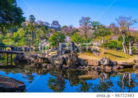 彦根城の日本庭園 玄宮園 彦根城の日本庭園 玄宮園 96752983